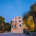 Villa Karmar