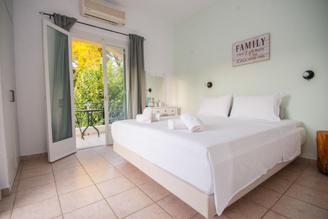 Aparthotel Karmar Kato Korakiana
