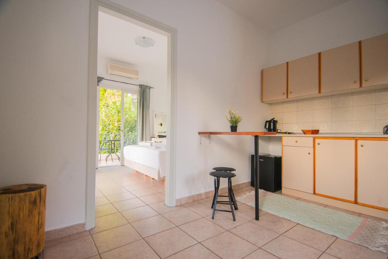 Karmar Aparthotel *