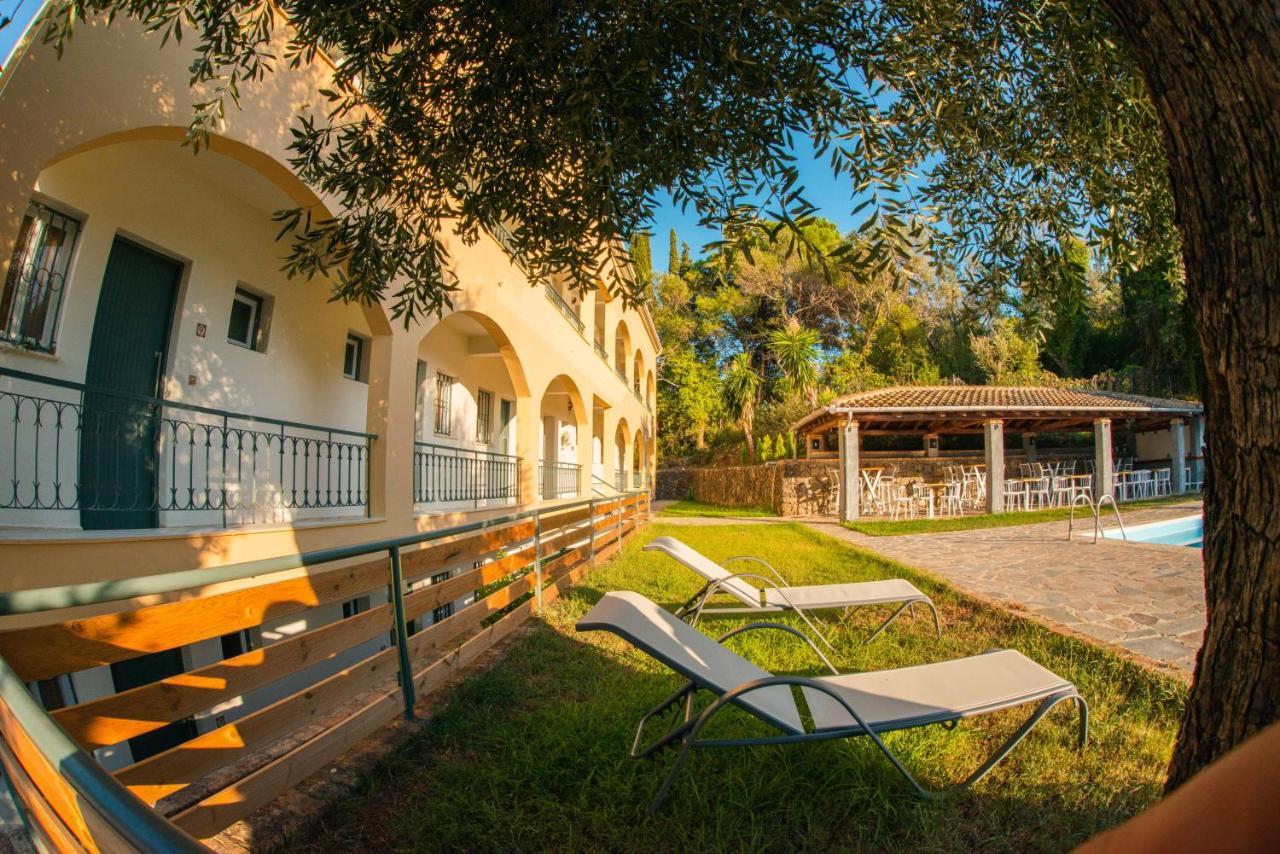 Aparthotel Karmar Kato Korakiana